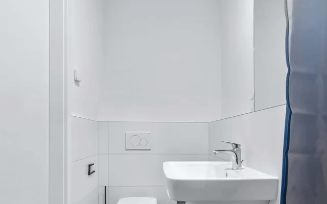 Fully furnished studio with balcony 3