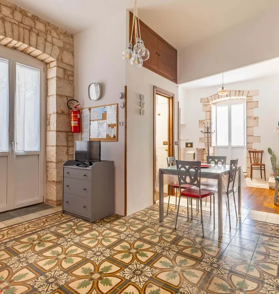 Apartment in Piazza Antico Ospedale, Turi for 80 m² with 1 bedroom