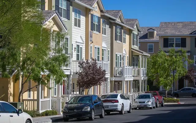 Liberty Square Apartments 1