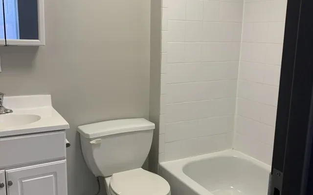 CA - 4115 Walnut Street 1