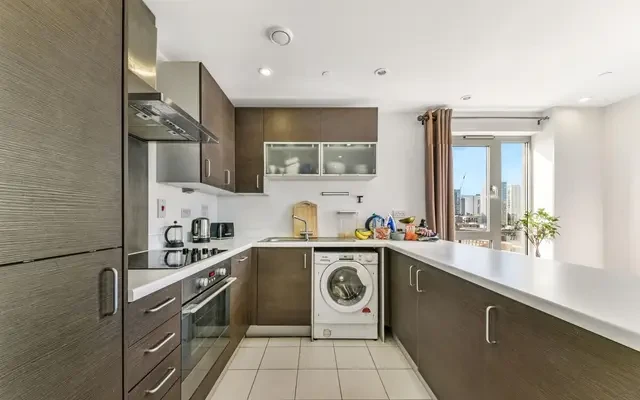 Wilson Tower, Christian Street, London, E1 1AW 3