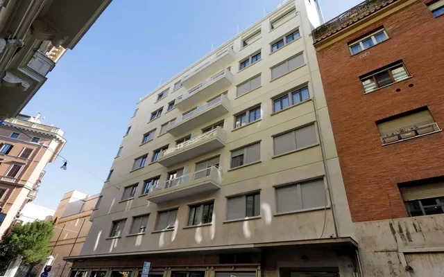 Flavia 28 Impressive 2 Bdr Apartment In Rome 2