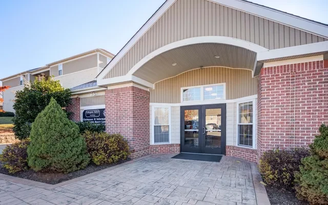 Collegiate Suites & Hunters Ridge 0