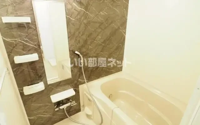 リュー・セレノ 4階 - chỗ ở sinh viên tại 八潮市 trong tiếng Việt - 4階 - 1K