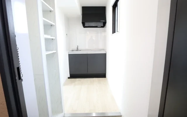 Dia palace, 604 peace avenue. 1