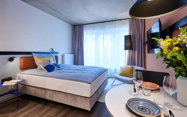 Reduced Rent - All Incl. rent - Fully furnished studio in Charlottenburg with Gym & Co-working space 0