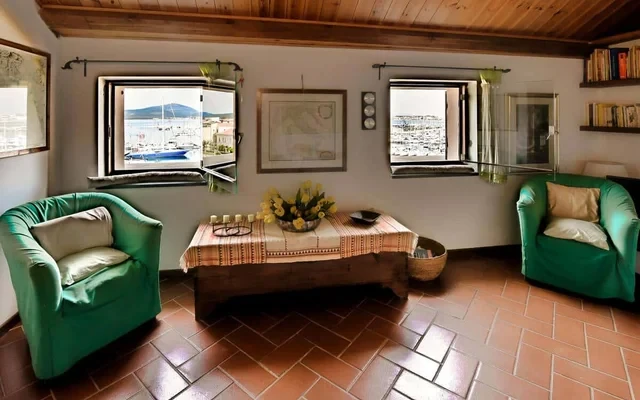 vicolo adami, Alghero 0