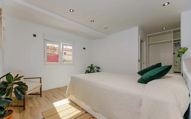 Apartment in Carrer de Vilafermosa, Valencia for 105 m² with 2 bedrooms 3