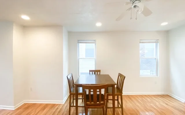 2353-2355 Tilbury Ave 4