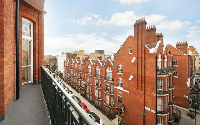 Portman Mansions, Chiltern Street, Marylebone, London, W1U 5AH 1