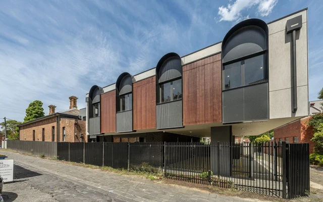 2 St Columbs Street 2