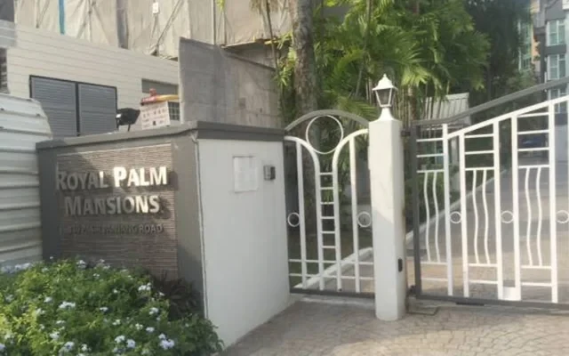 Royal Palm Mansions - C1 3