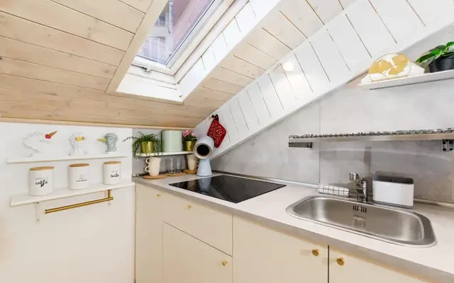 studio near Via Monfalcone 1