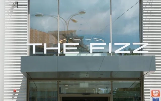 THE FIZZ Prague 3