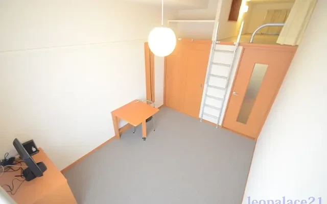 レオパレスエスカレラ　クエスタ – Studentenunterkunft in Nagasaki Stadt – 201
