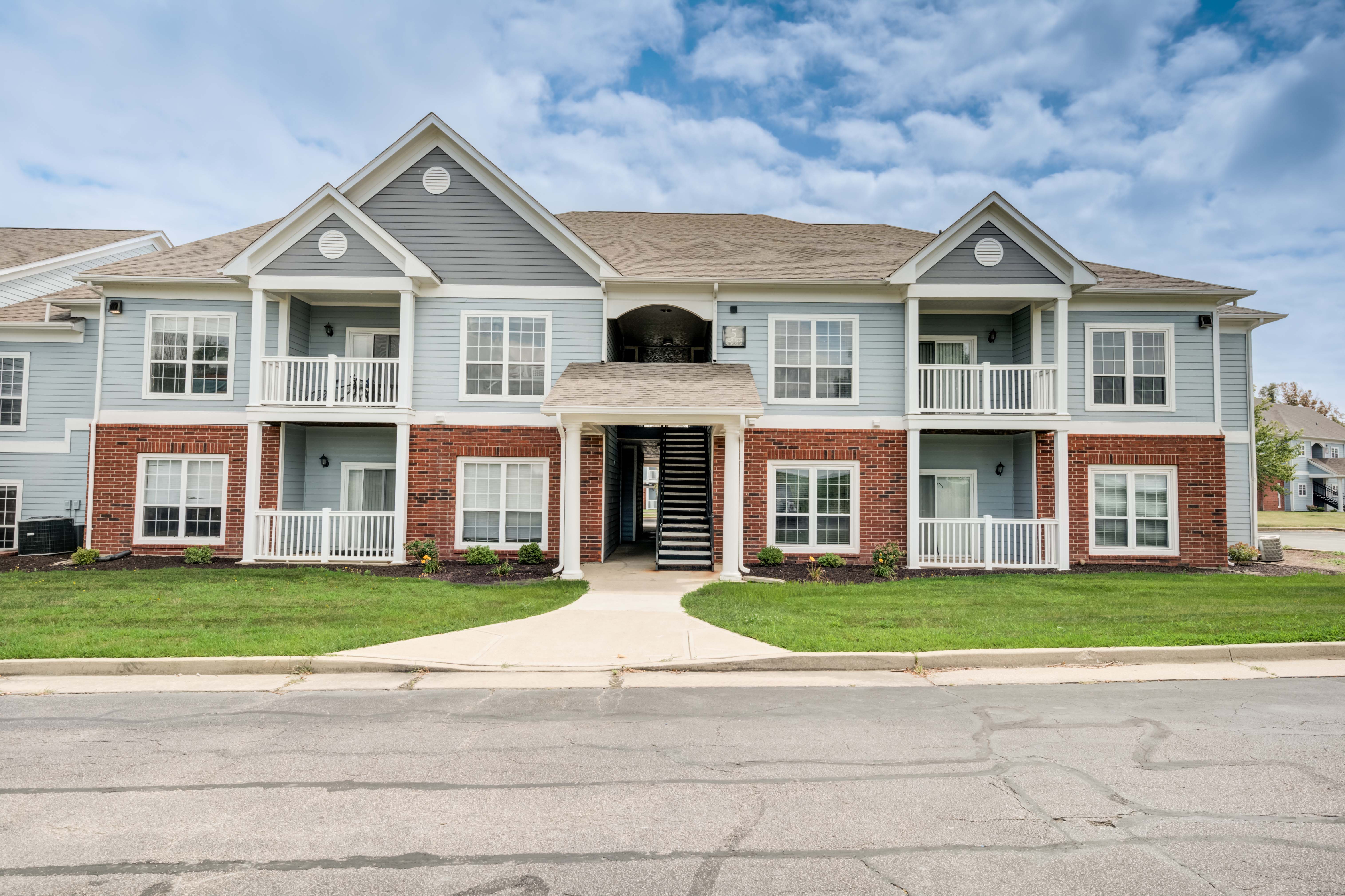 The Lodge on the Trail