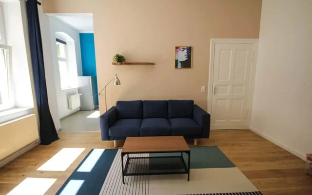 Thilda - Schoenes Single Apartment im Altbau, modern und zentral 2
