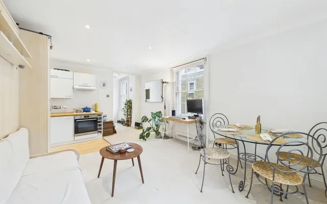 LH-Cambridge Street 3