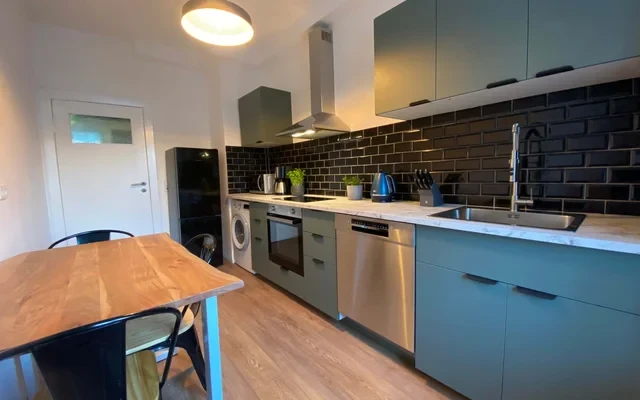Newly Renovated 2 Room Apartment in the Heart of Prenzlauer Berg 3