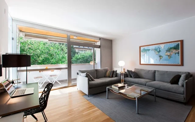 Movie Apartment 0