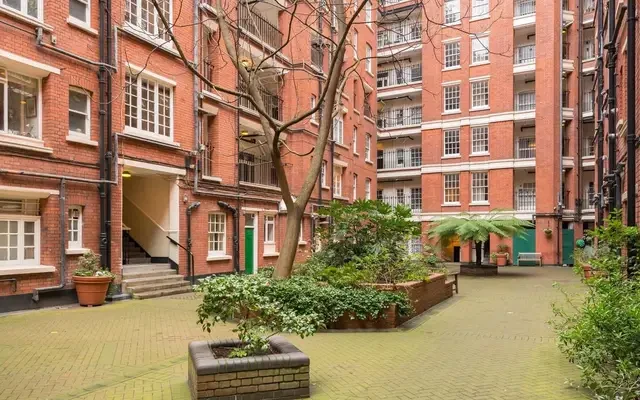 Queen Alexandra Mansions, Hastings Street, London, WC1H 9DR 3