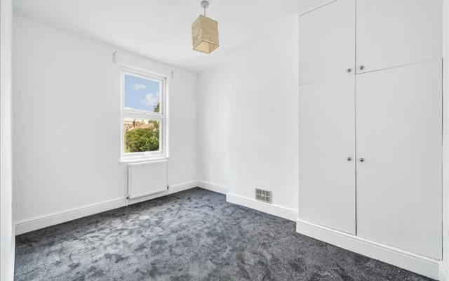 LH-Sterne Street - London student accommodation