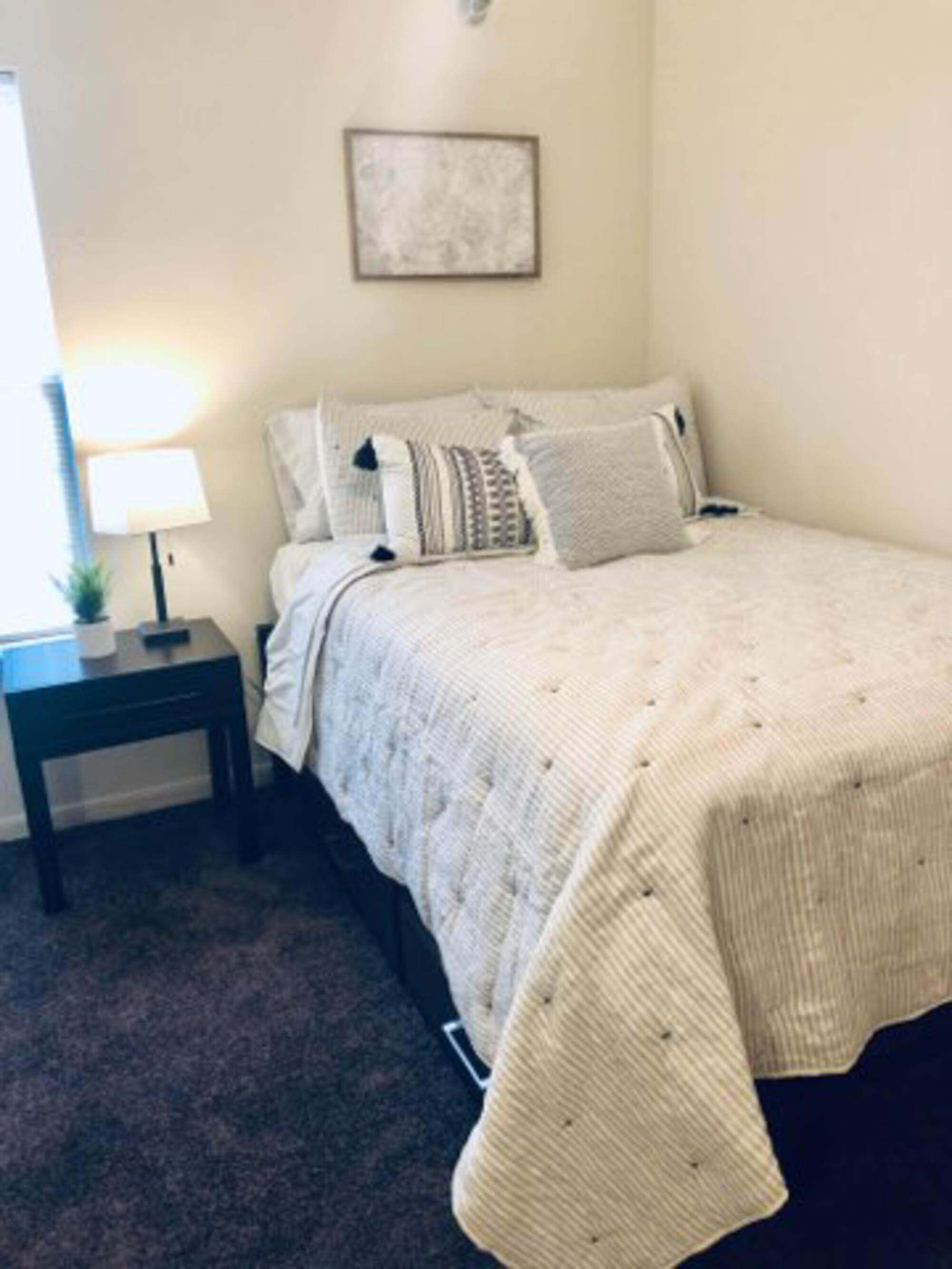 3 Bed 3 bath Unfurnished Premium
