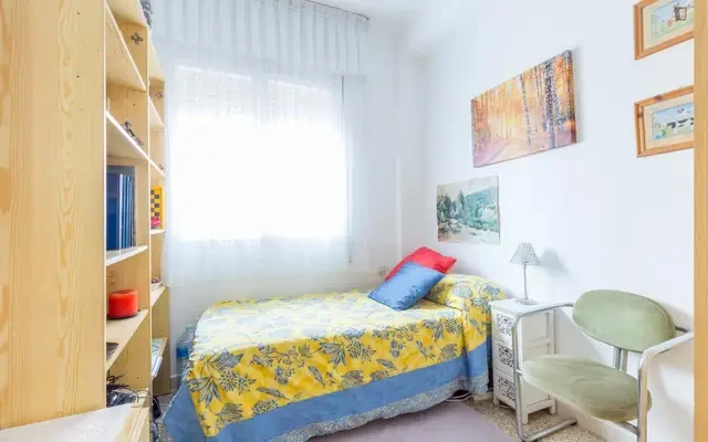Lovely single bedroom in Sant Andreu Barcelona 3