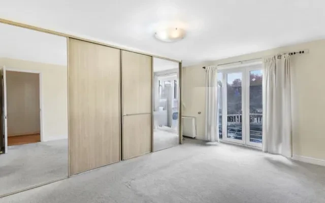 LH-Langbourne Place 3