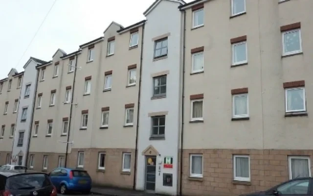 Midpoint Apartments 0