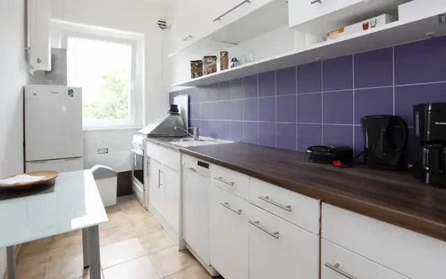 Cosy double bedroom in a 4-bedroom flat, close to the U Otisstr. (Berlin) metro station 2