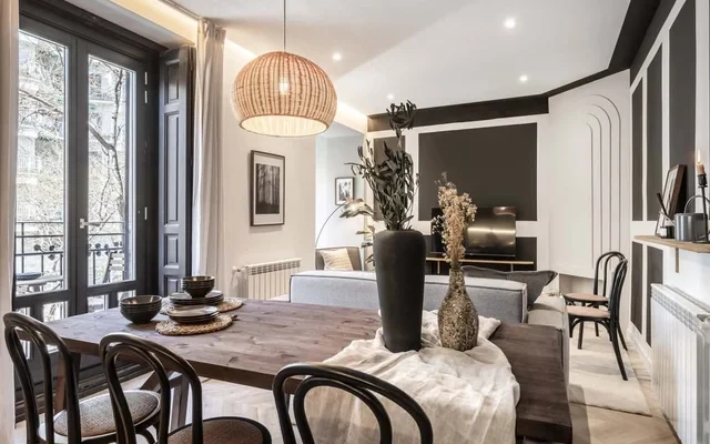 Darro - 4 bedrooms in Trafalgar 0
