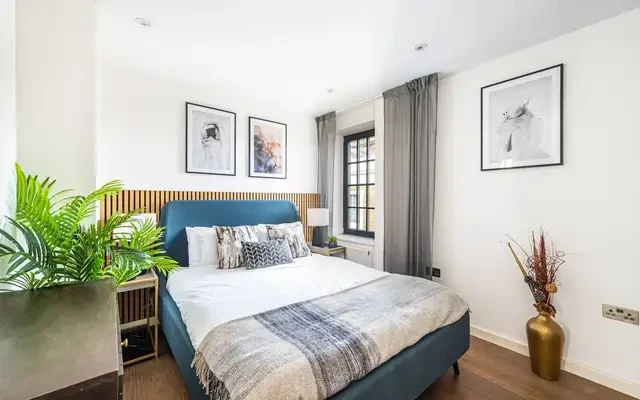 Omega Place, Islington, N1 0