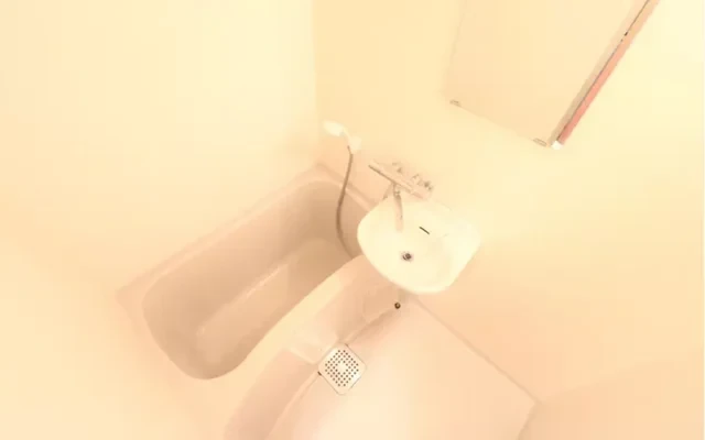 レオパレス滋野 3