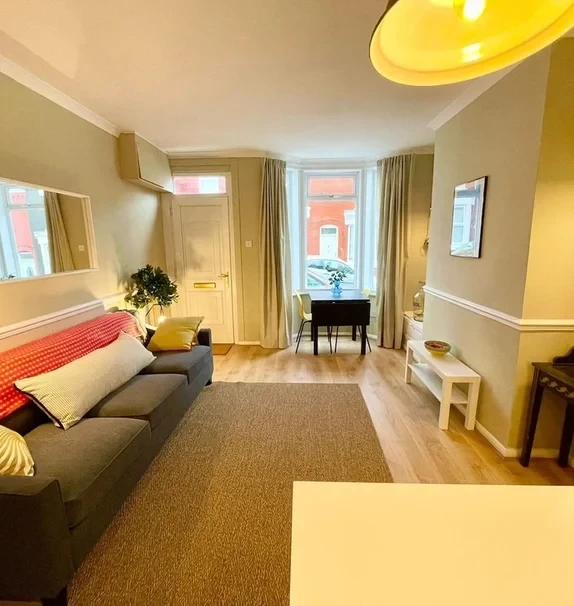 Charming 2-Bedroom