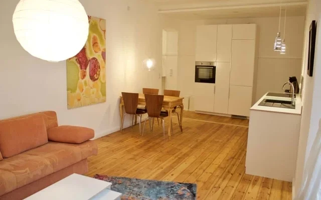 Trixi - frisch sanierte Altbauwohnung im Sprengl Kiez 4