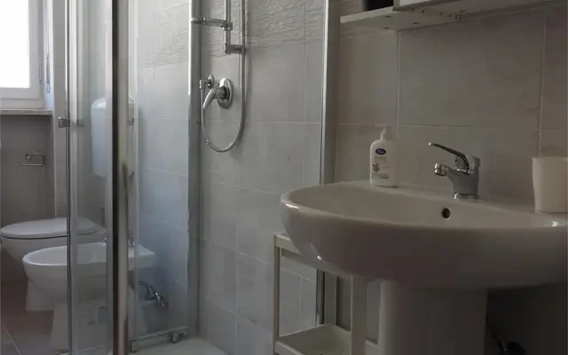 Stunning double bedroom in Mirafiori Sud - トリノ大都市圏の学生向け宿泊施設 - Double Bedroom