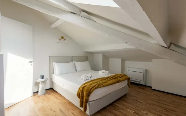 Trilocale, Palazzo Quantum 1 1