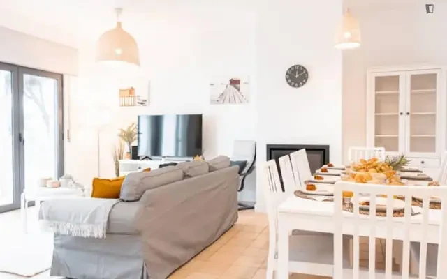 house near R. Torre da Medronheira - Lagoa student accommodation
