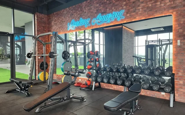 Meta Residence - IR 4