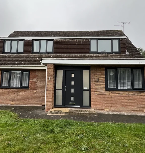 151 De Montfort Way