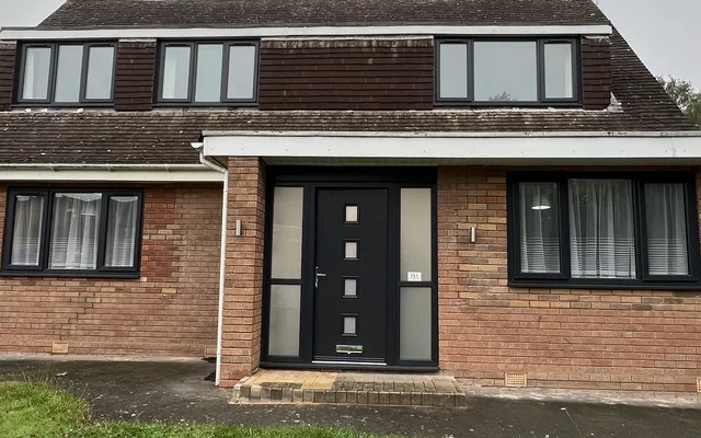 151 De Montfort Way 0