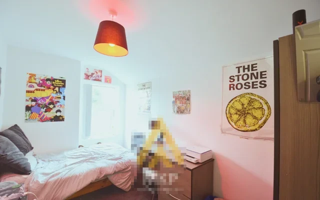 Entire Place·5B1.5B···74 Raddlebarn Road Birmingham B29 6HJ 4