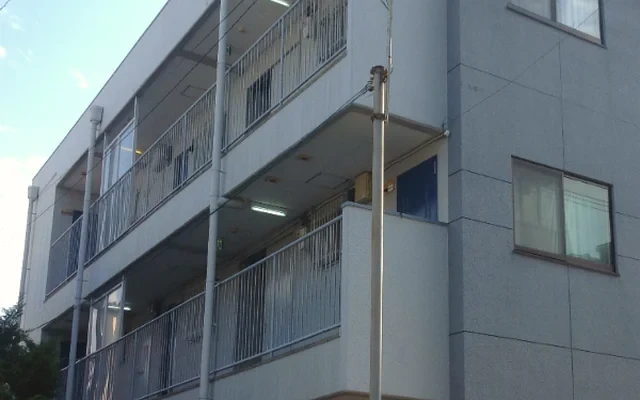 レオパレス康徳ハイツ 0