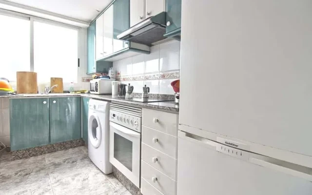 Piso de 4 habitaciones en Ciutat Vella 4