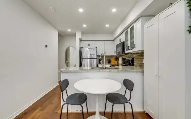 42 western battery rd - Toronto student accommodation