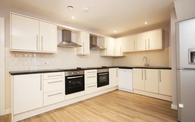 Uttoxeter New Road 1