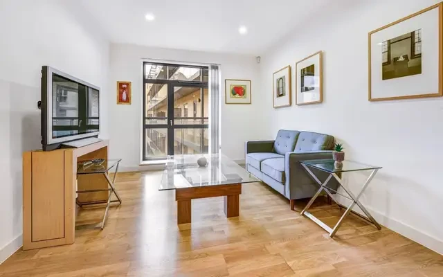 Blandford Street London W1U 0