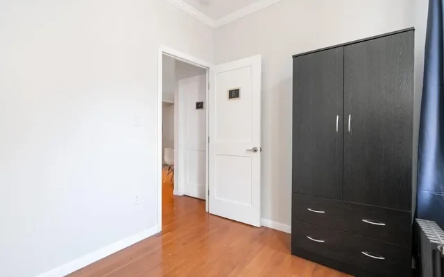 East Village#933 1