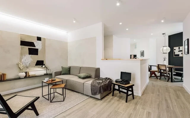 Meva - 2 bedrooms and terrace in Eixample Dreta 1